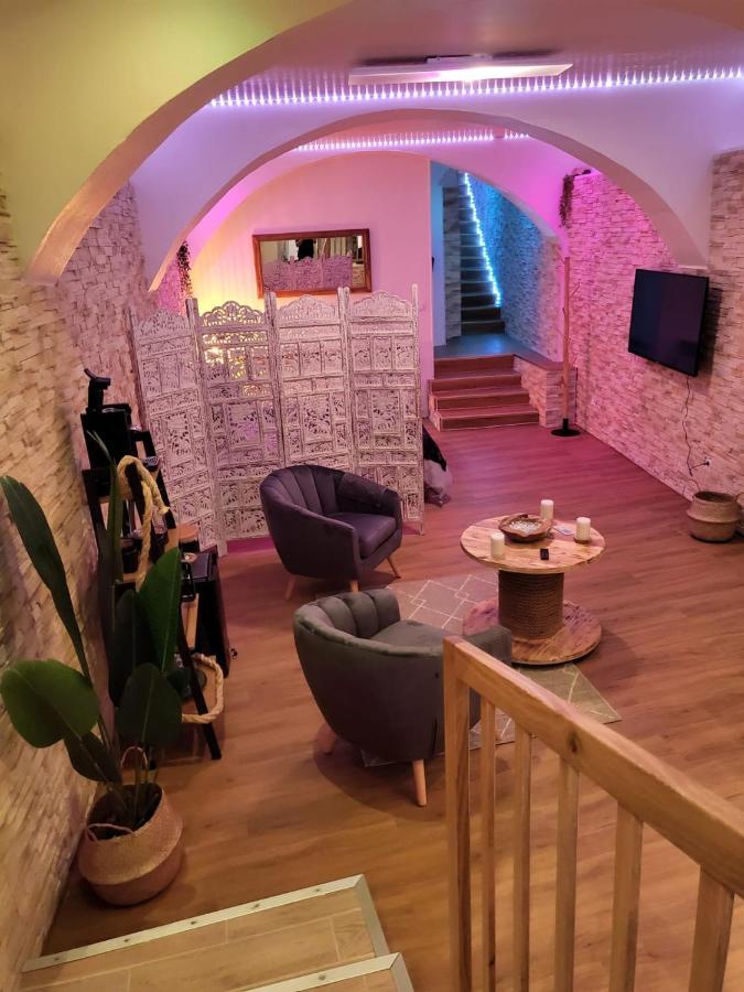Le Spa De La Cathedrale - Jacuzzi - Sauna - Champagne - Netflix - Wifi Troyes Exteriör bild