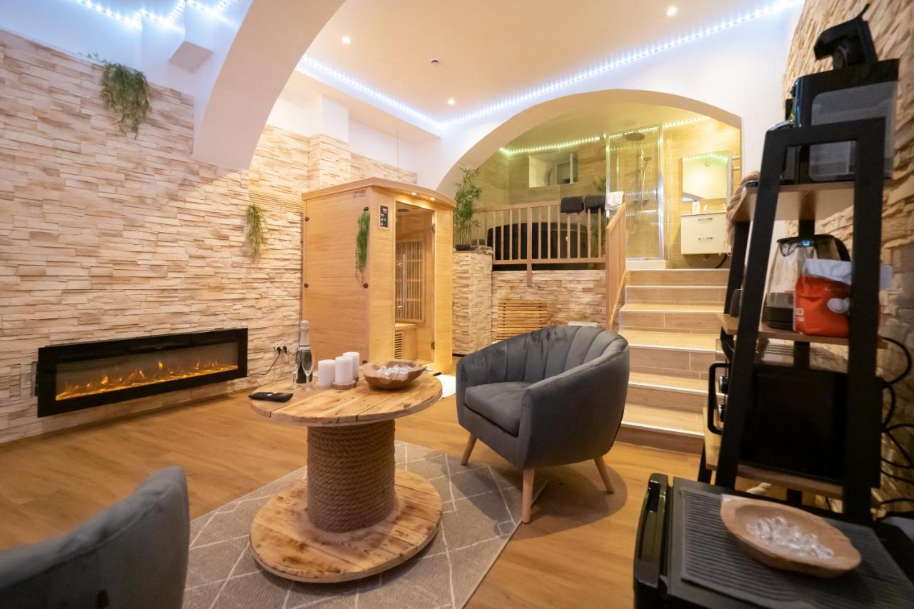 Le Spa De La Cathedrale - Jacuzzi - Sauna - Champagne - Netflix - Wifi Troyes Exteriör bild