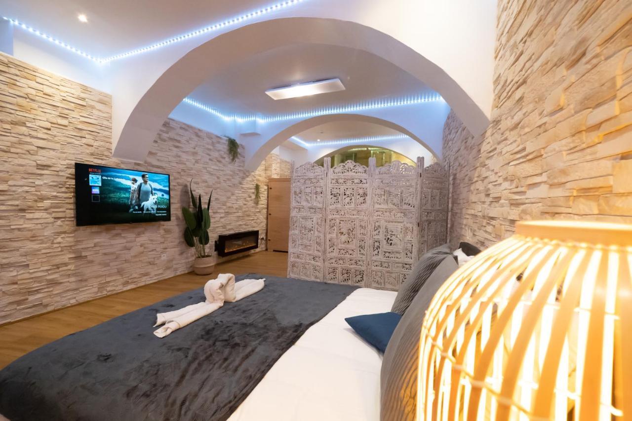 Le Spa De La Cathedrale - Jacuzzi - Sauna - Champagne - Netflix - Wifi Troyes Exteriör bild